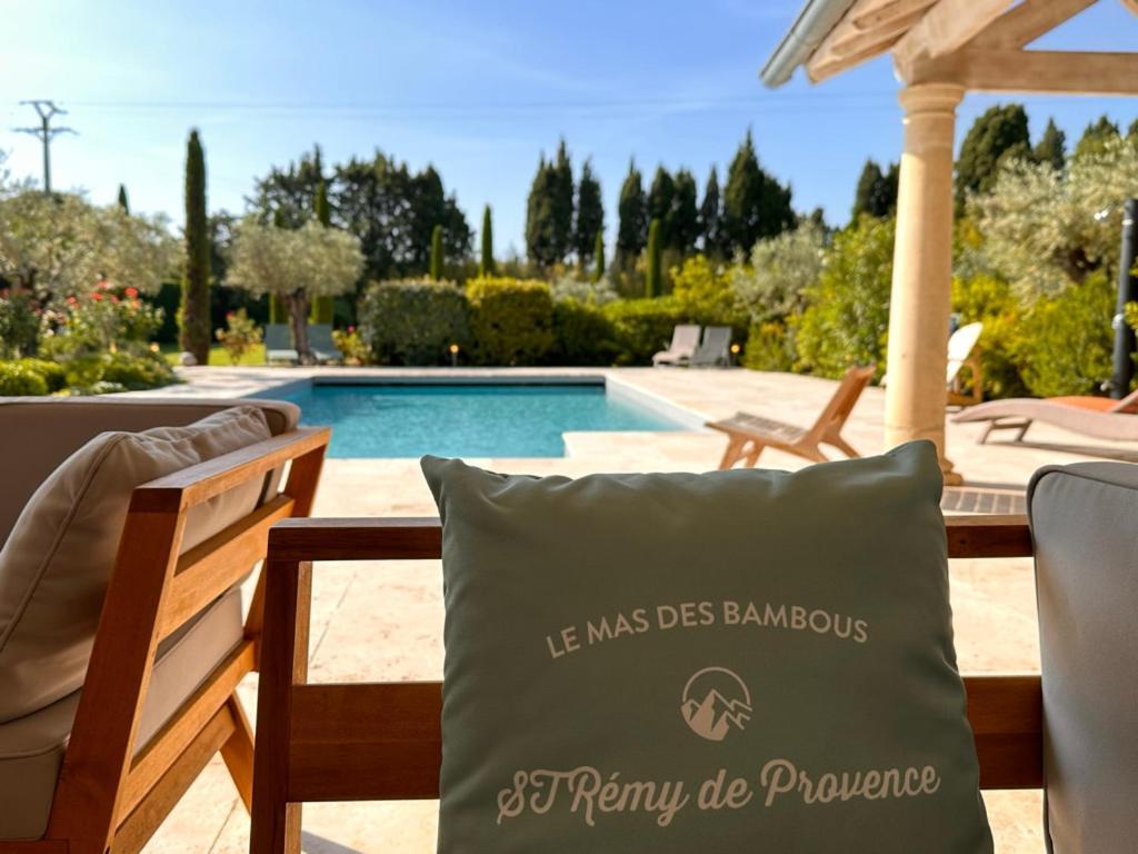Mas Des Bambous Ξενοδοχείο Saint-Rémy-de-Provence Εξωτερικό φωτογραφία